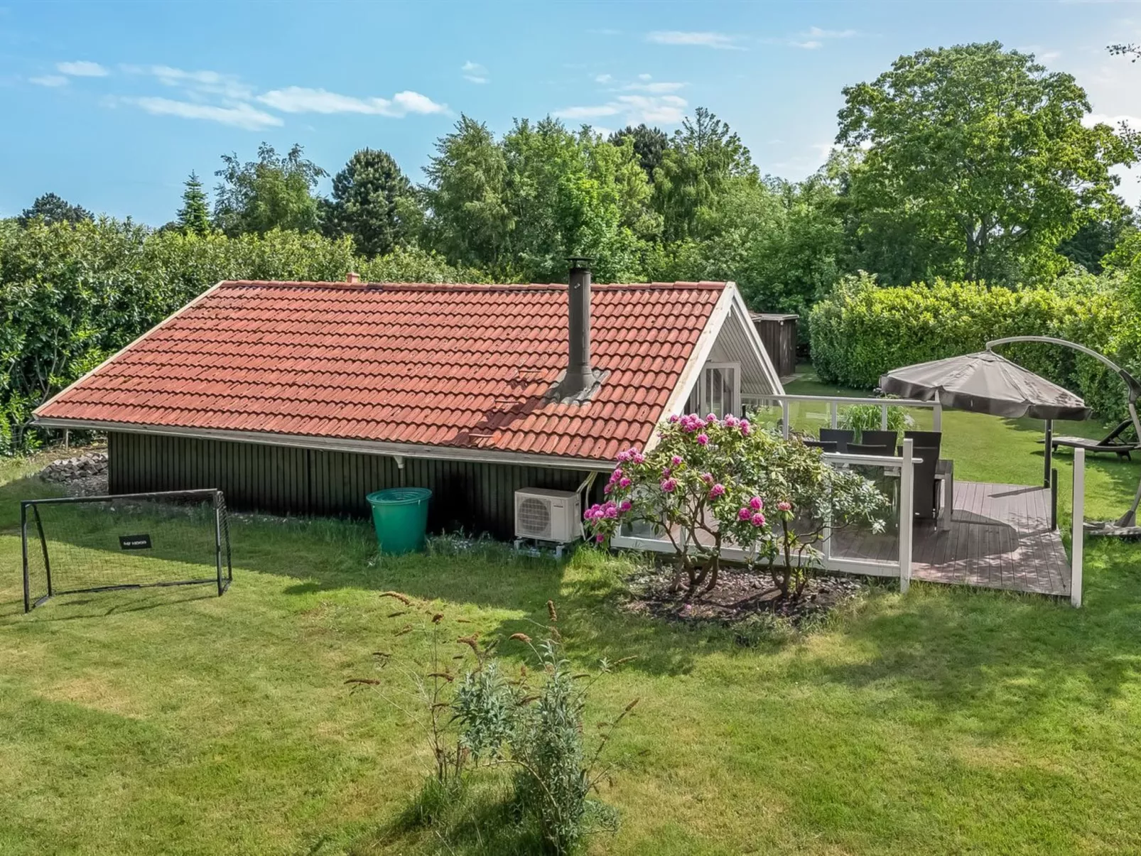 "Rusalina" - 400m from the sea-Outside