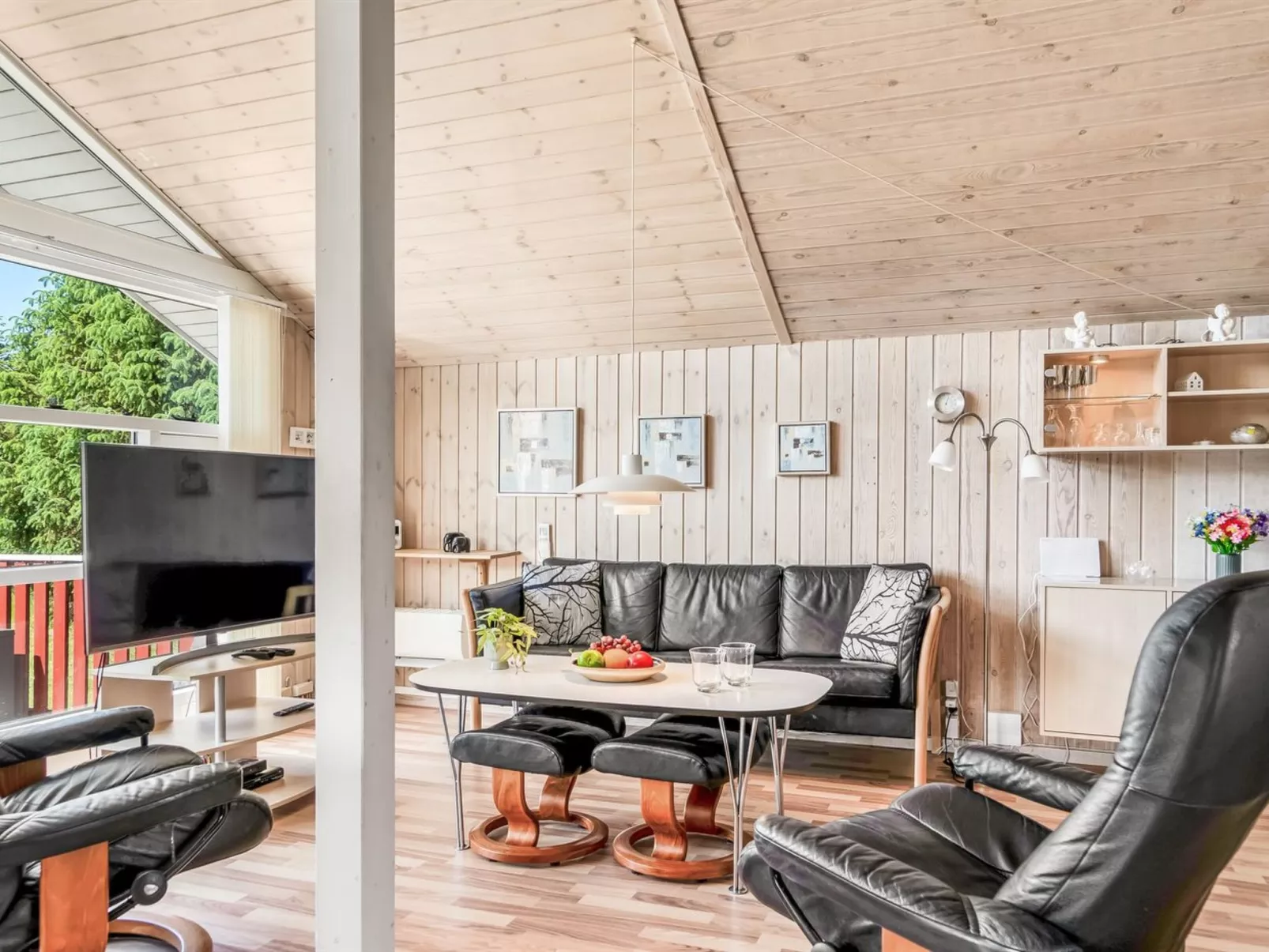 "Hans" - 1.2km from the sea-Dedans