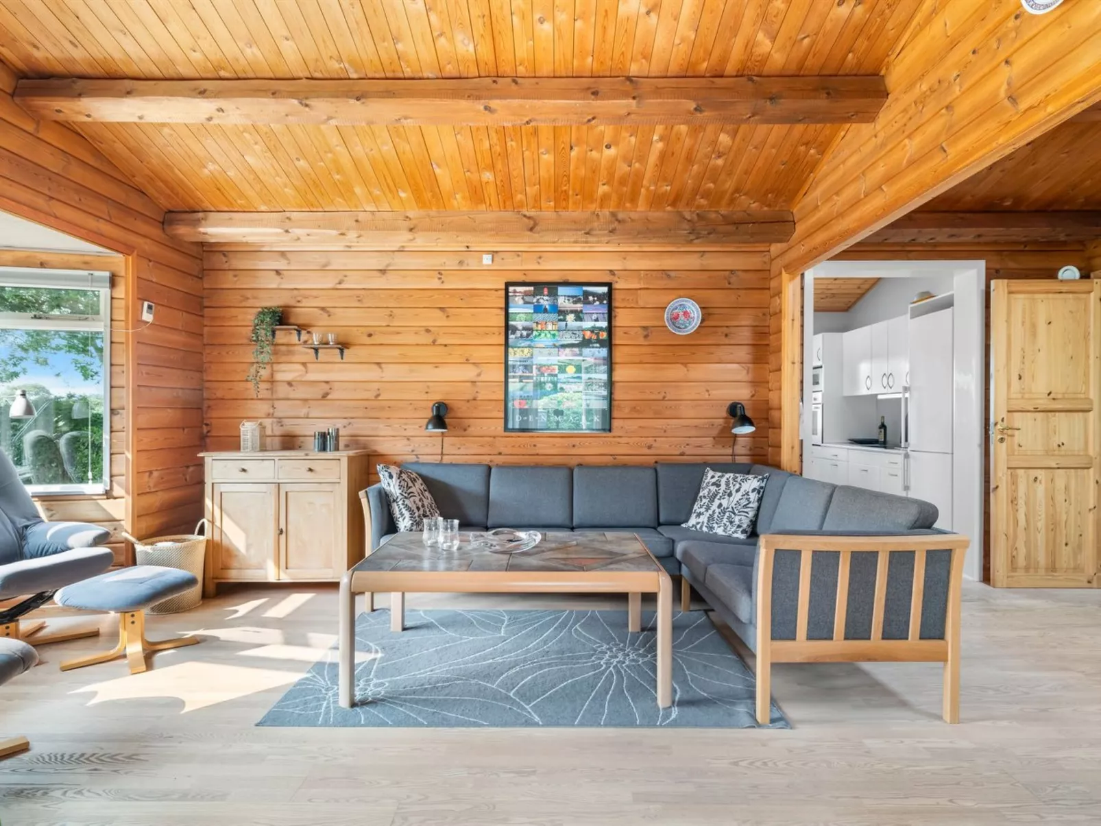 "Swipdagh" - 150m from the sea-Inside