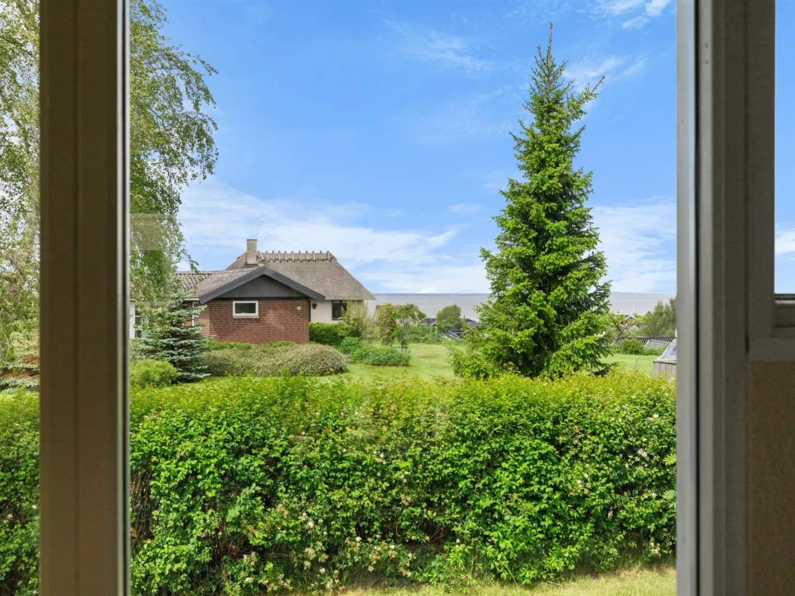 "Nis" - 250m from the sea-Outside