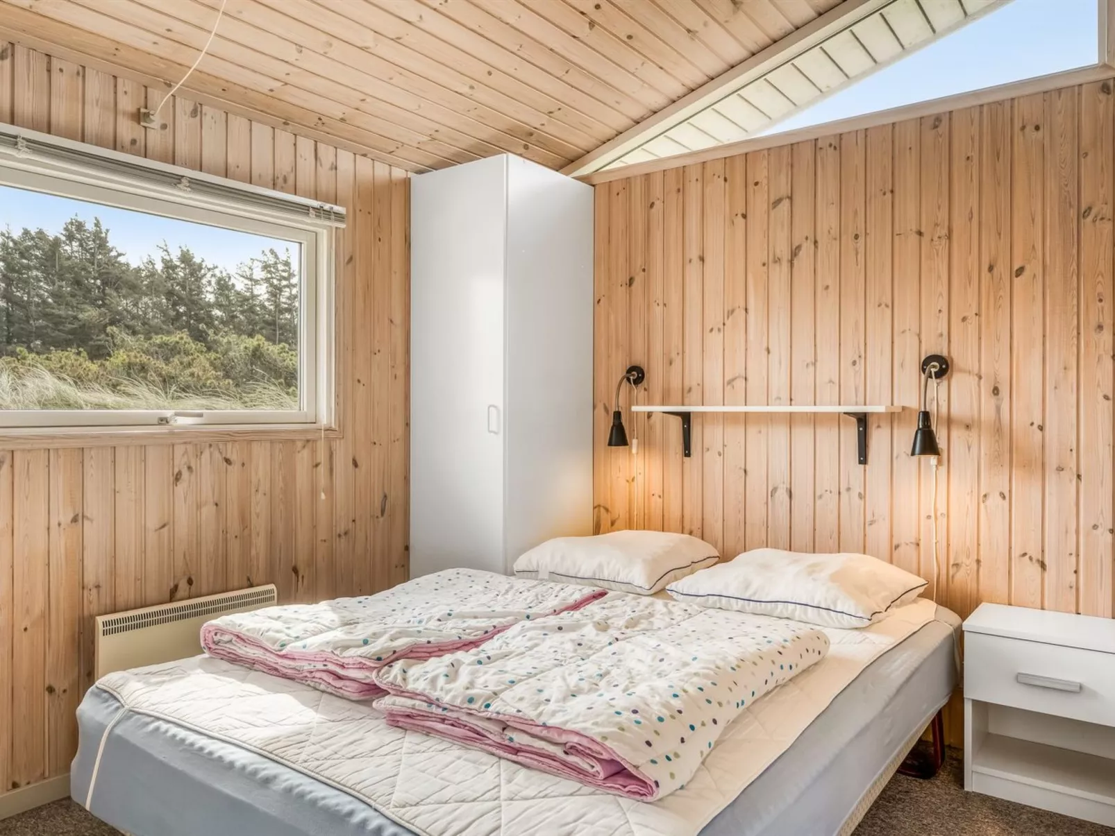 "Fridgerd" - 300m from the sea-Inside