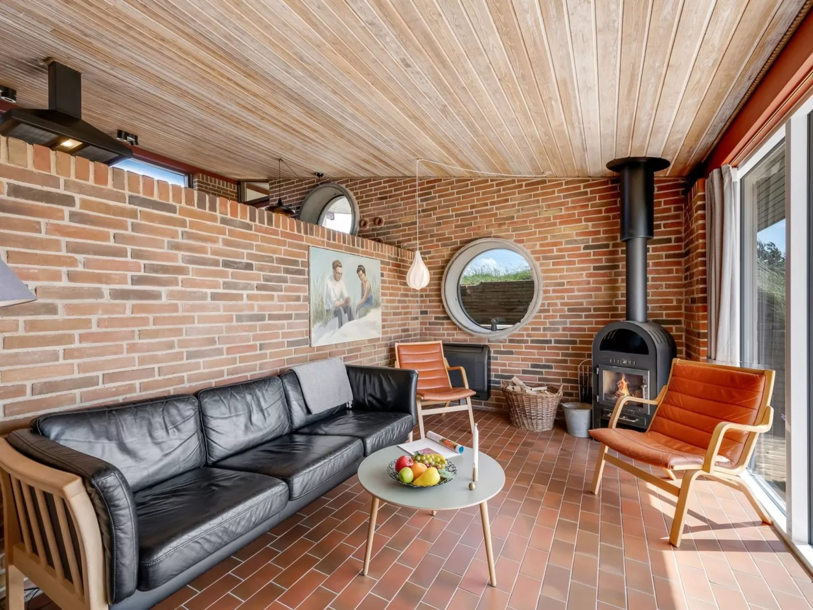 "Imelda" - 700m from the sea-Dedans