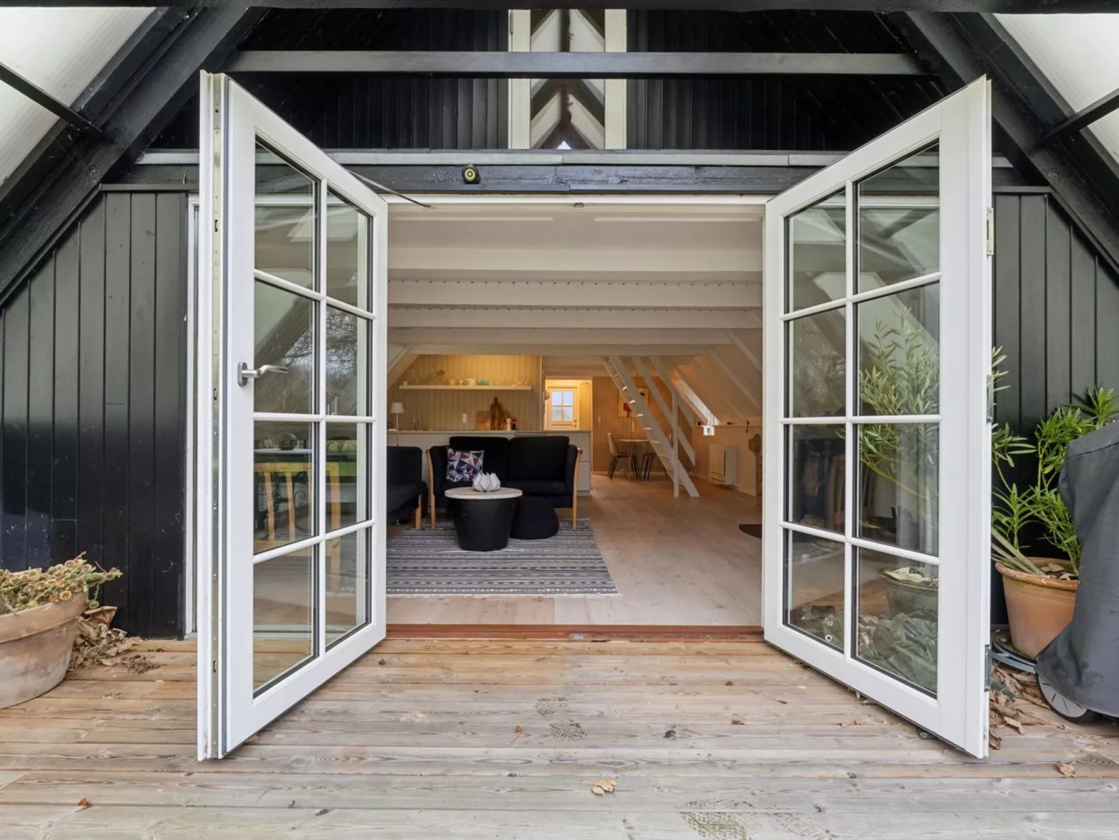 "Svenne" - 1.4km from the sea-Draußen