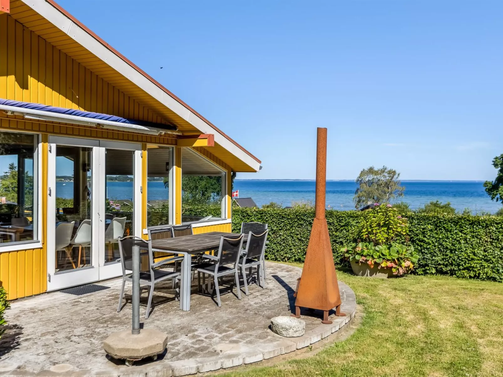 "Ephra" - 150m from the sea-Draußen