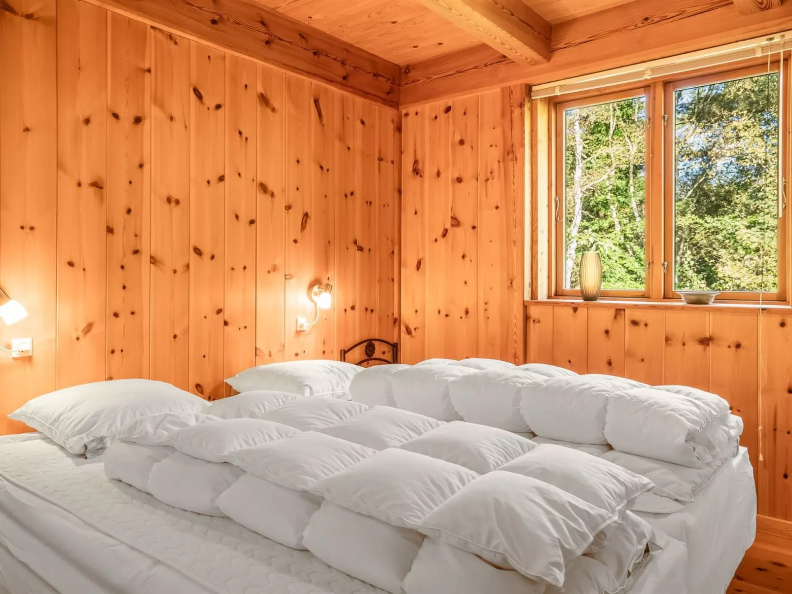 "Devis" -  from the sea-Drinnen