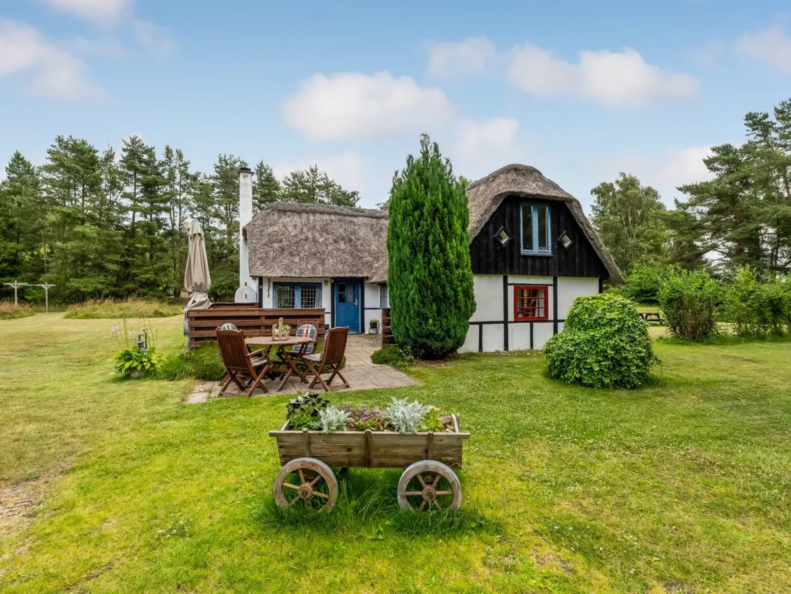 "Hoat" - 1.7km from the sea-Outside