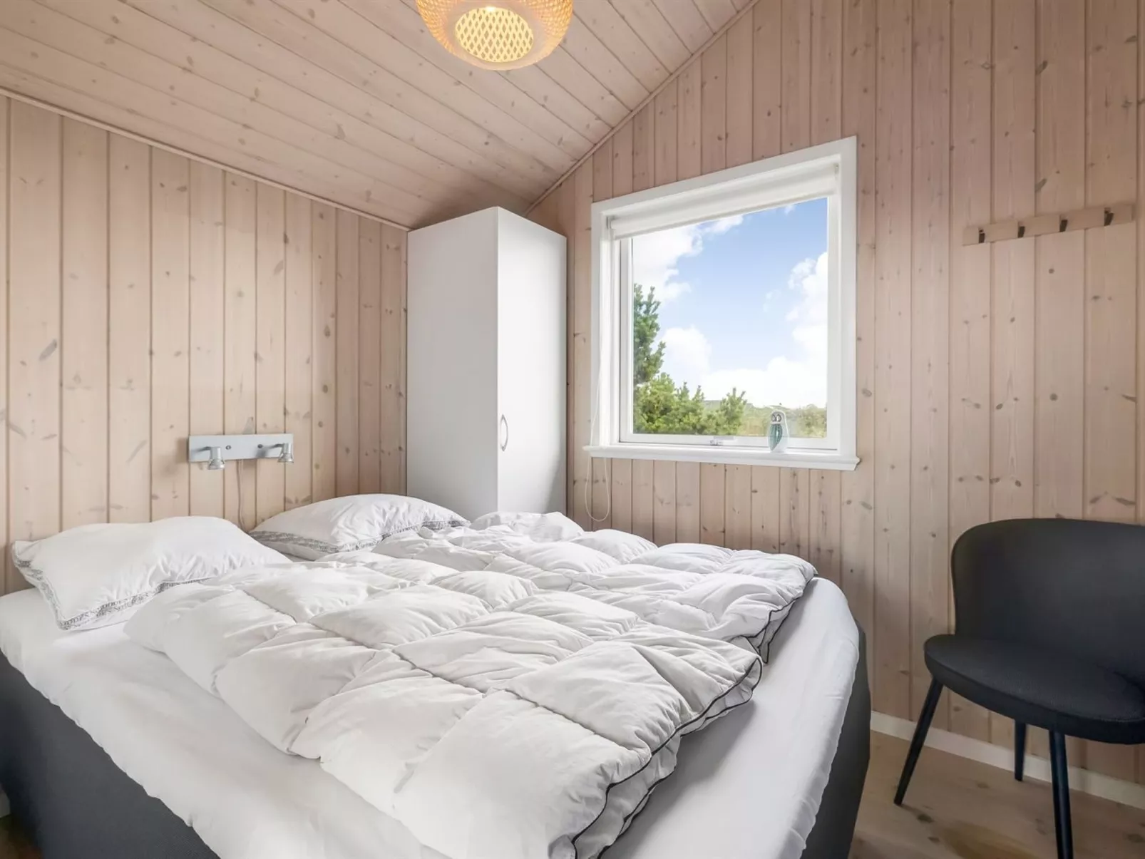 "Effie" - 500m from the sea-Dedans