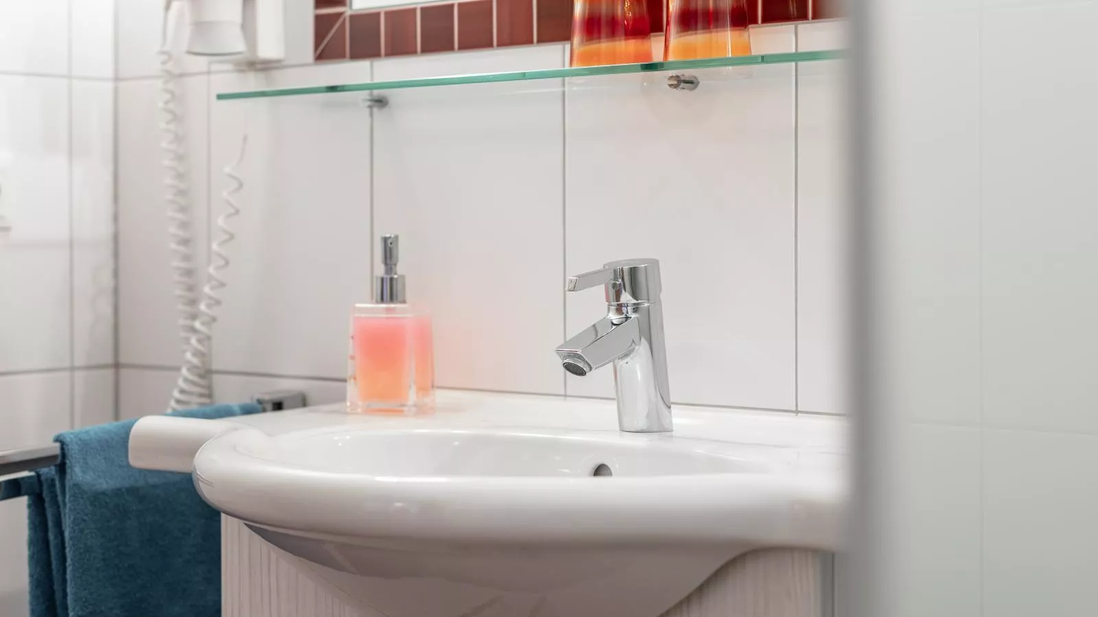 Landhaus Marchfeld Top 4-Bathroom