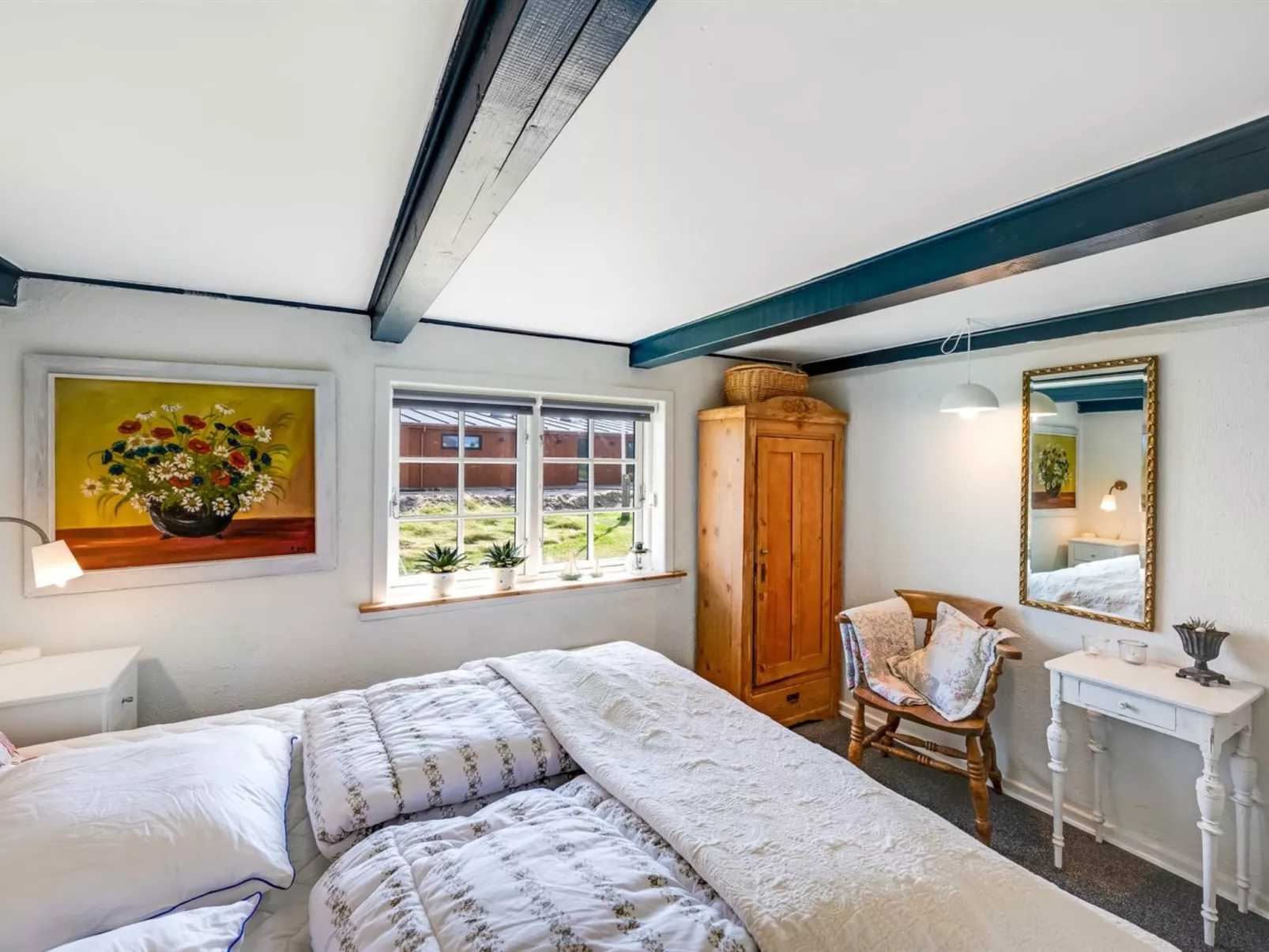 "Reinhard" -  from the sea-Drinnen