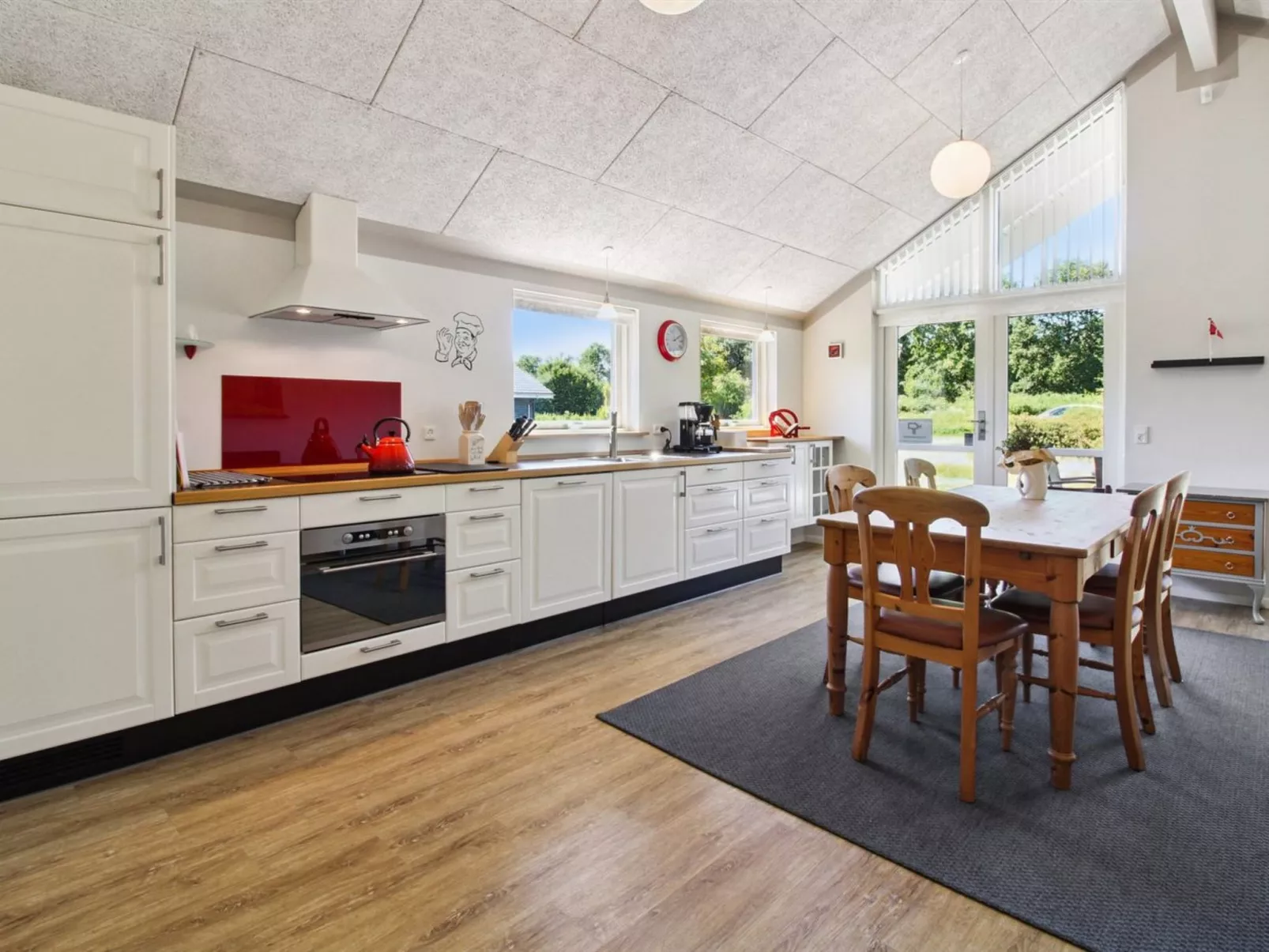 "Alimpij" - 30km from the sea-Drinnen