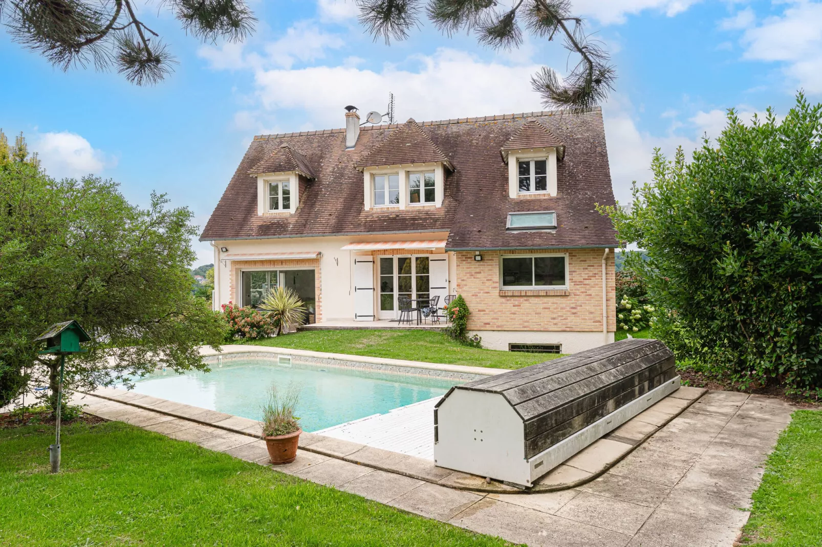 DEAUVILLE DJEBALI-Nicht zugeordnet