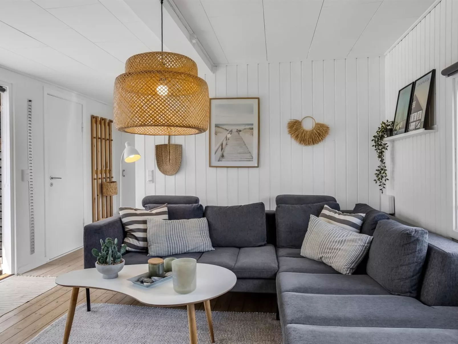 "Adia" - 500m from the sea-Drinnen