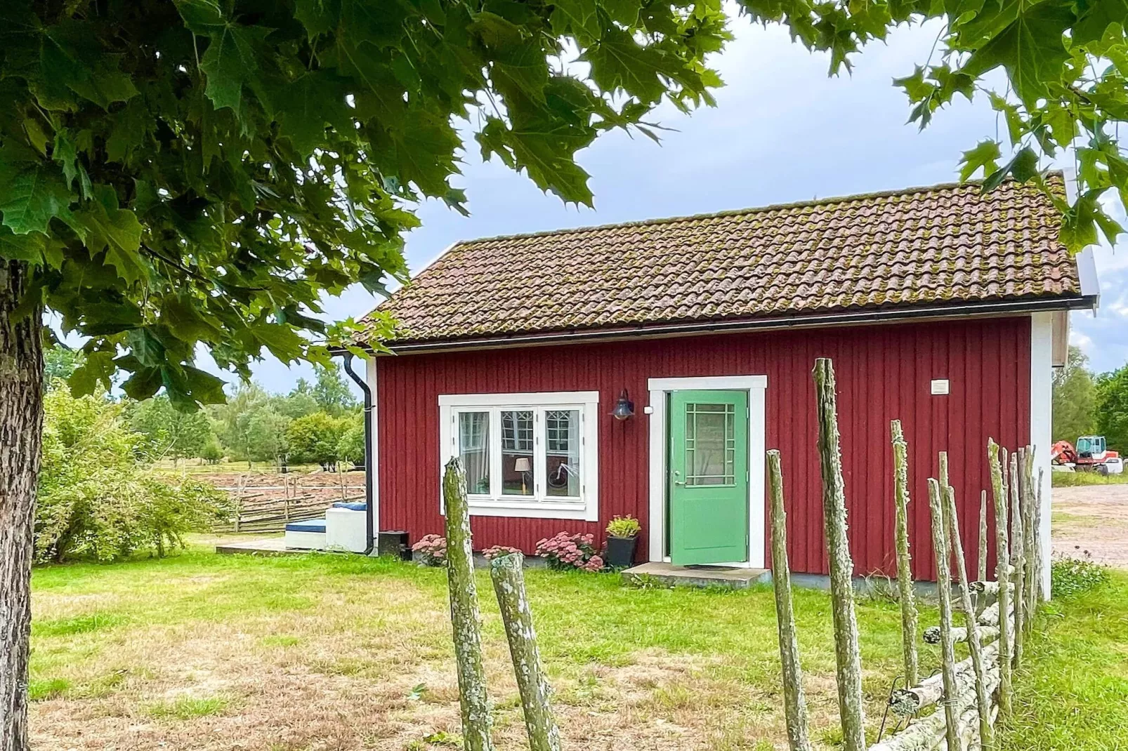 Nature Retreat on Farm in Berga-Outdoor