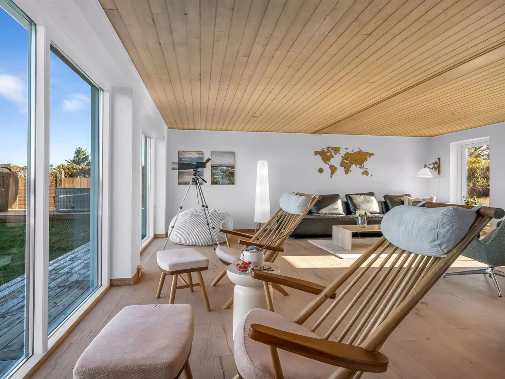 "Elida" - 400m from the sea-Inside