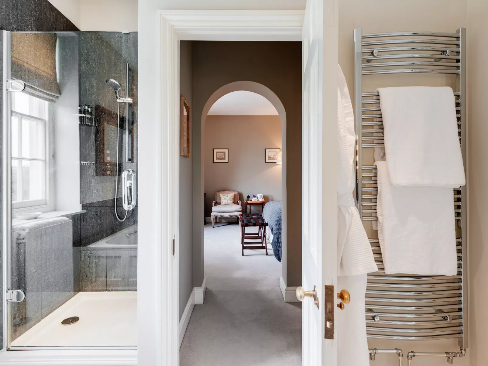 Historic Castle on River Tamar-Drinnen