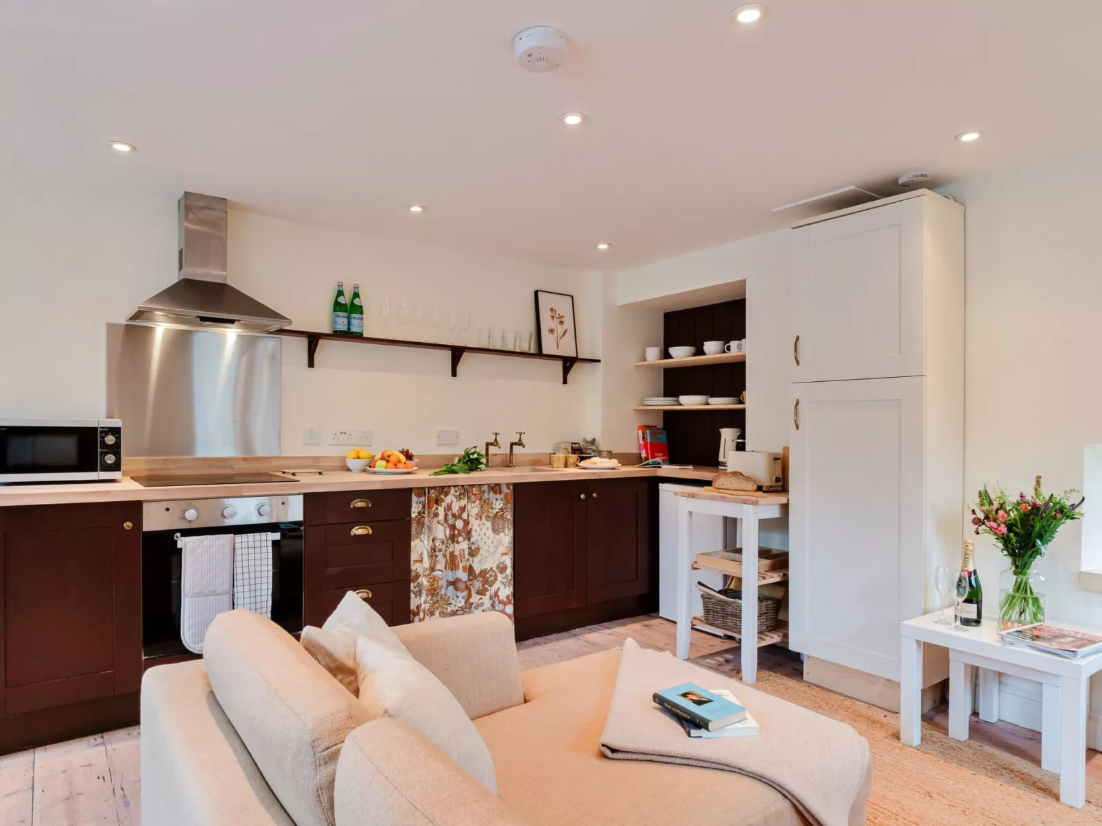 Courtside Cottage-Dedans