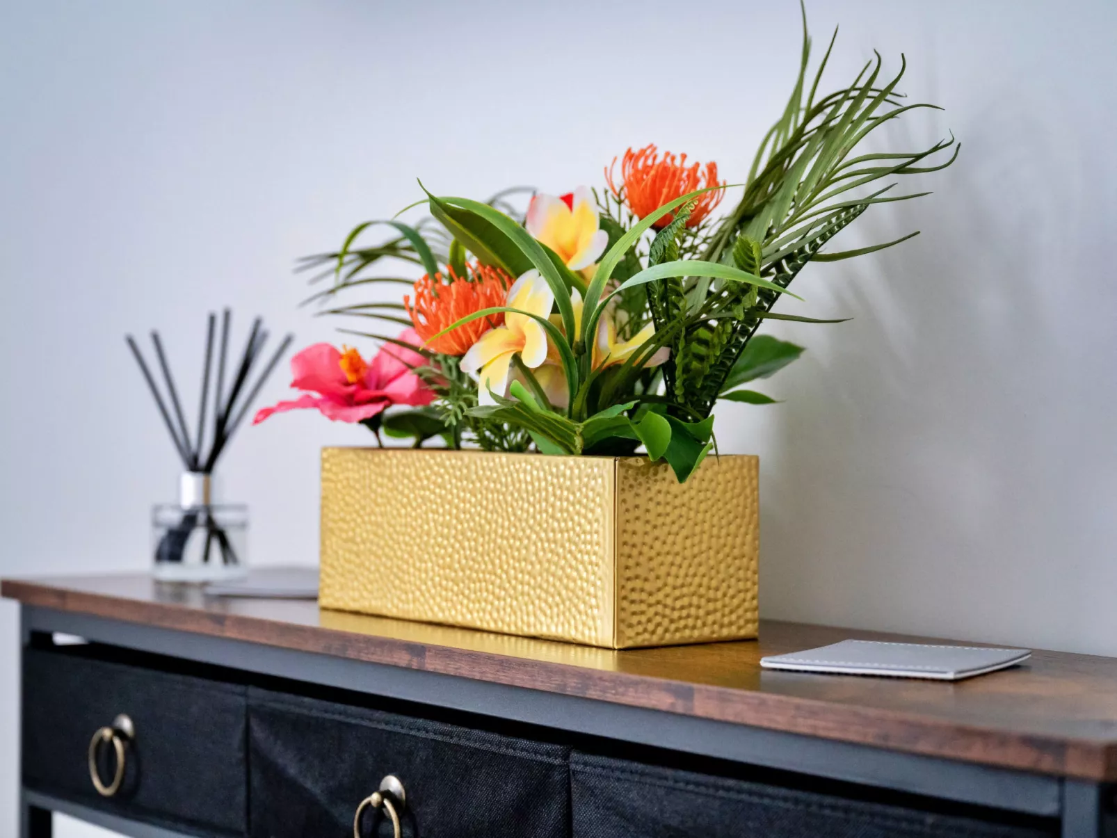 The Bank House-Draußen