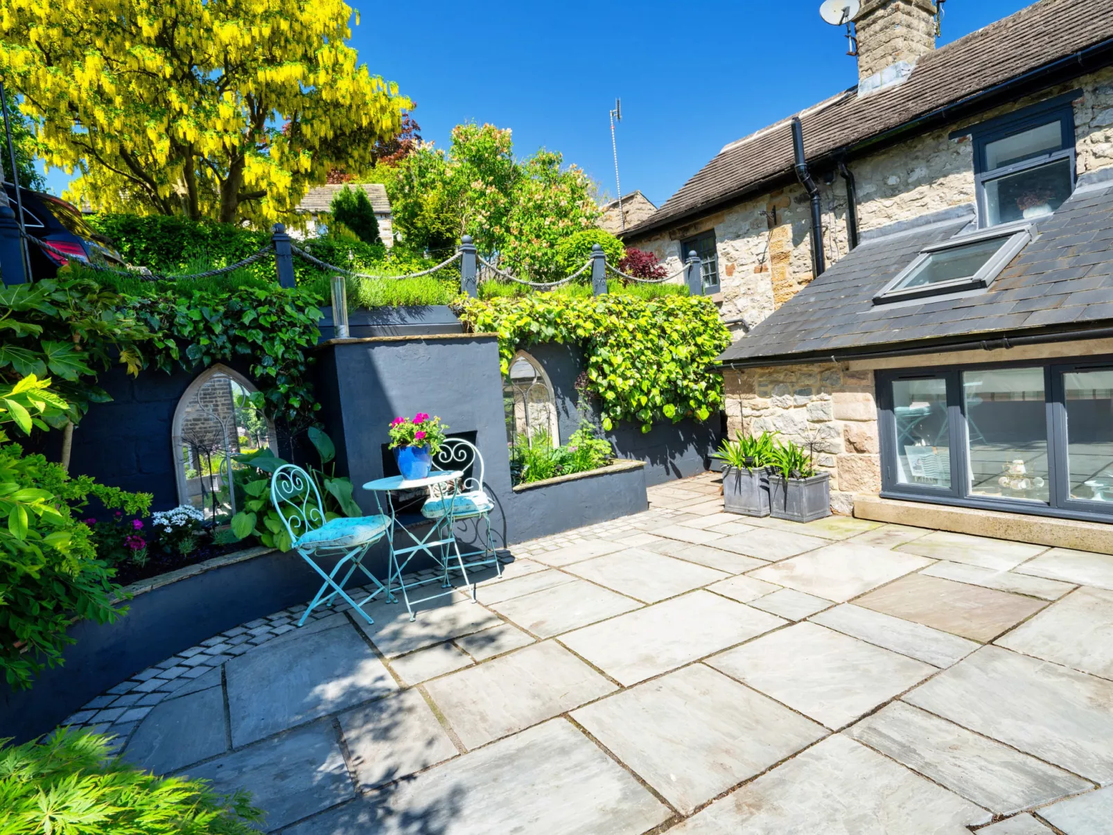 Sisu Bakewell, Limestones Cottage-Draußen