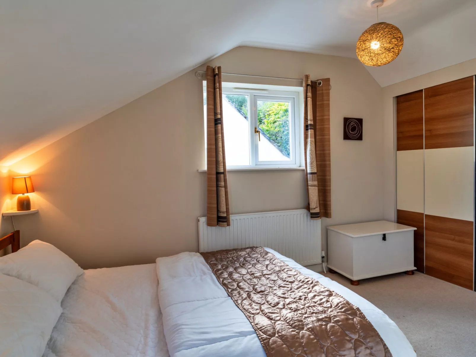 Forest Park Lodge-Dedans