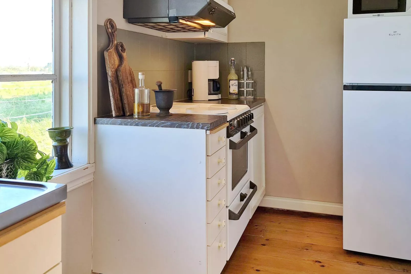 6 person holiday home in KÖPINGSVIK-By Traum