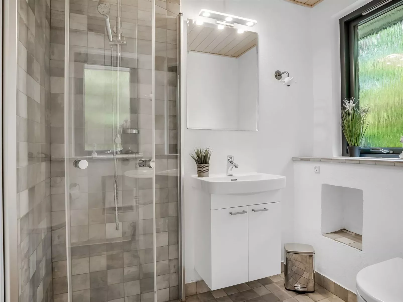 "Velika" - 300m to the fjord-Inside