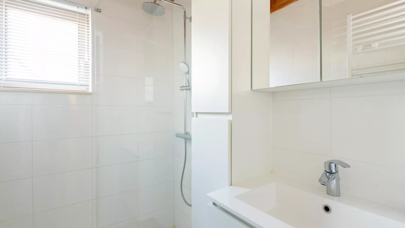 Westhinder I H74-Badezimmer