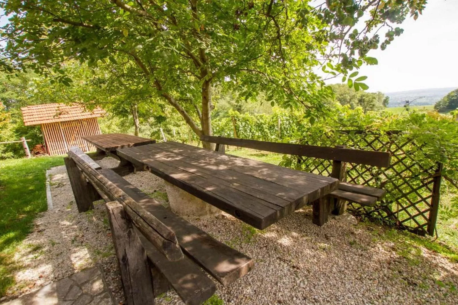 Rustic Charm Cottage Country House with Sauna - Five Bedroom  Holiday Home with Sauna-Outdoor