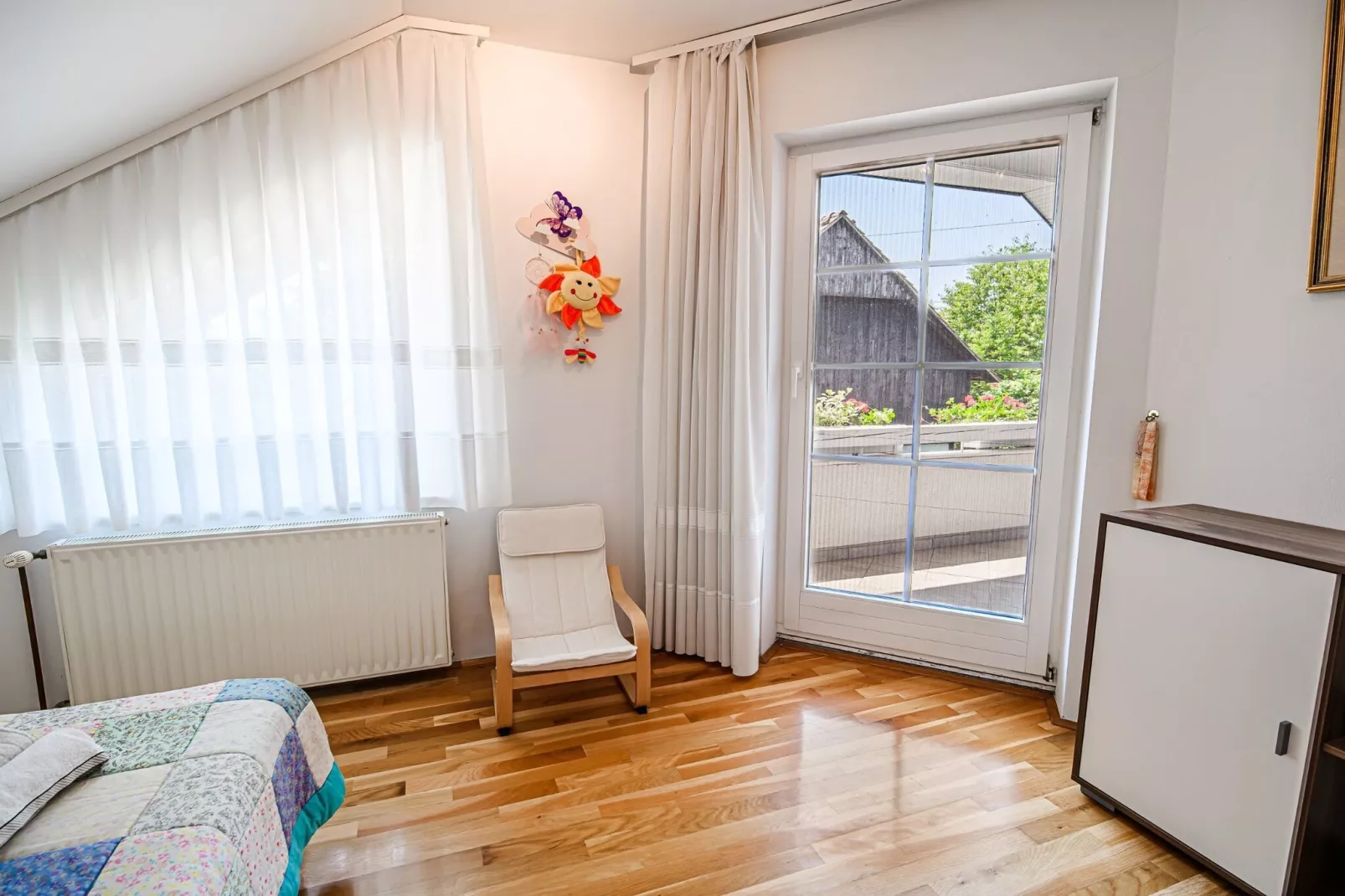 Stunning Rural Holiday Home with Garden and BBQ -  Four Bedroom Holiday Home-Bedroom