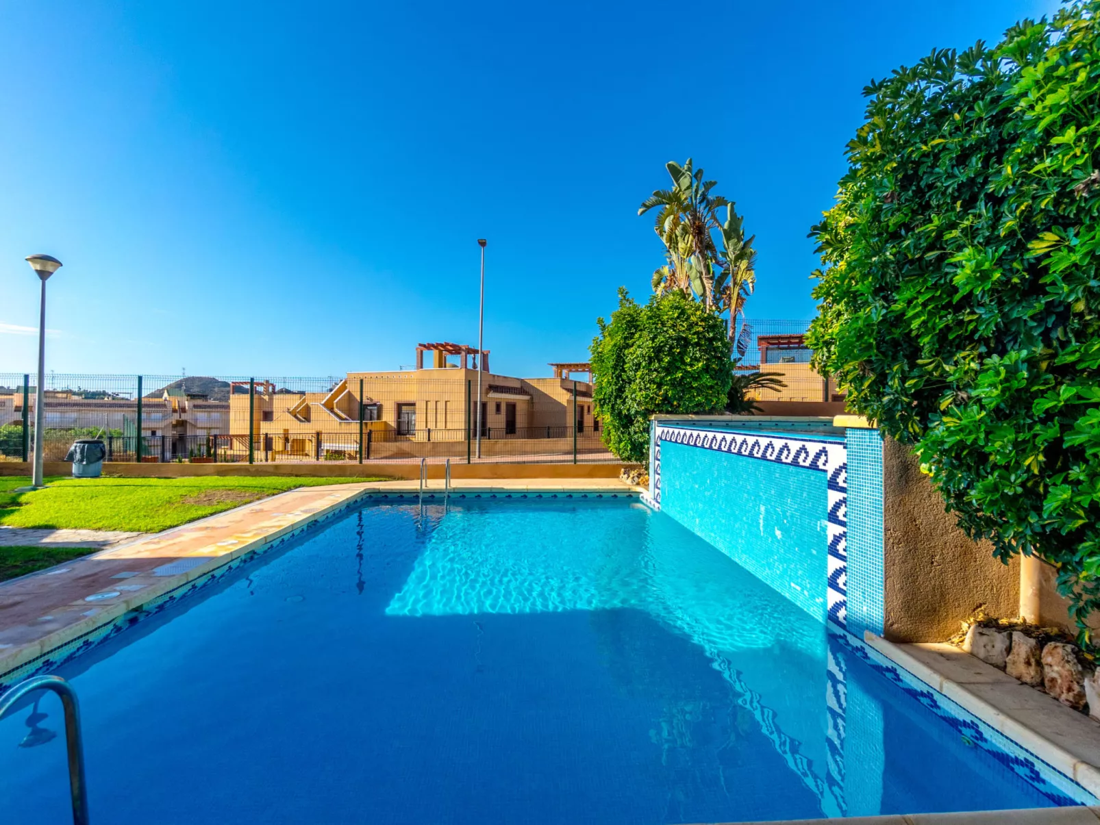 Collados Zieschang-Outside