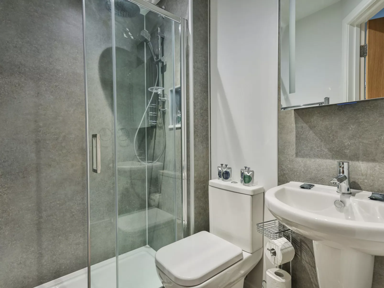 Belle House, Apt 1-Drinnen