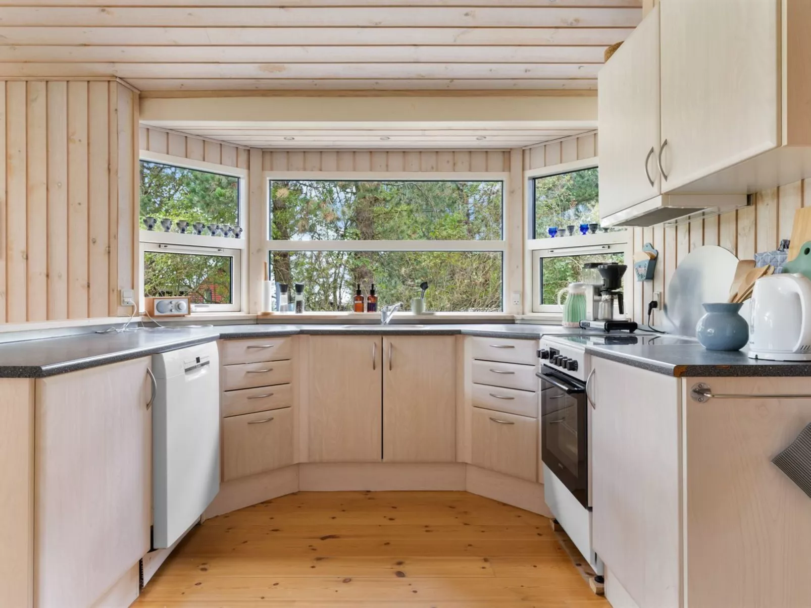 "Ellinor" - 190m from the sea-Inside