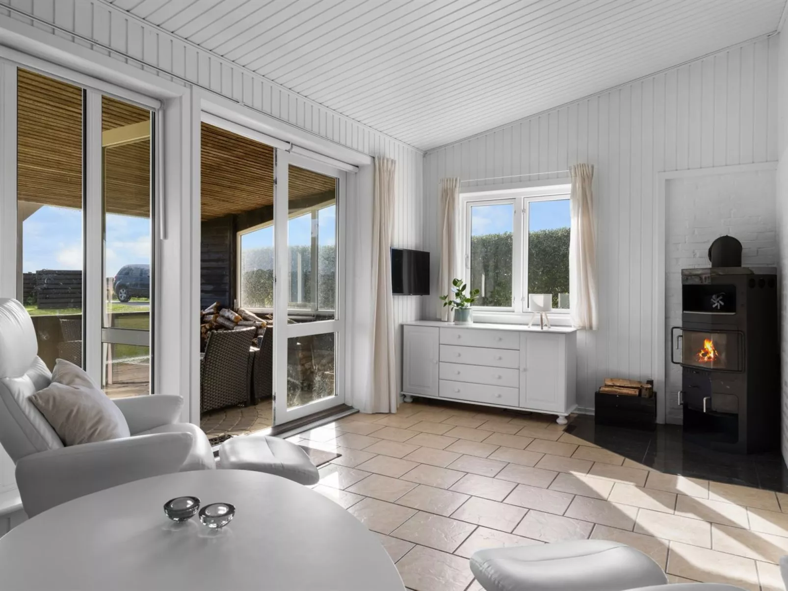 "Rolfkarl" - 250m from the sea-Drinnen