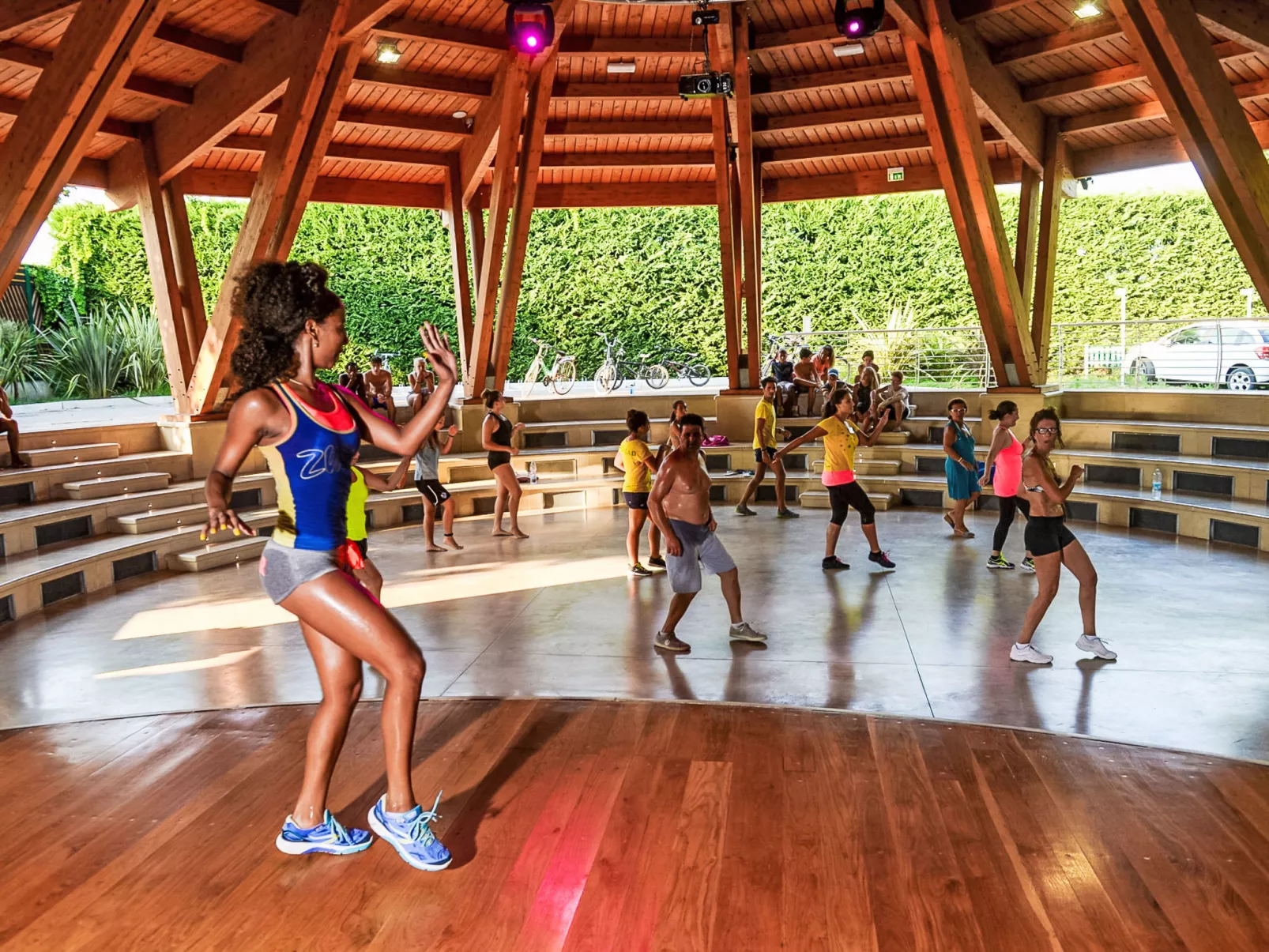 Happy Camp Mobil Homes in Riccione-Drinnen