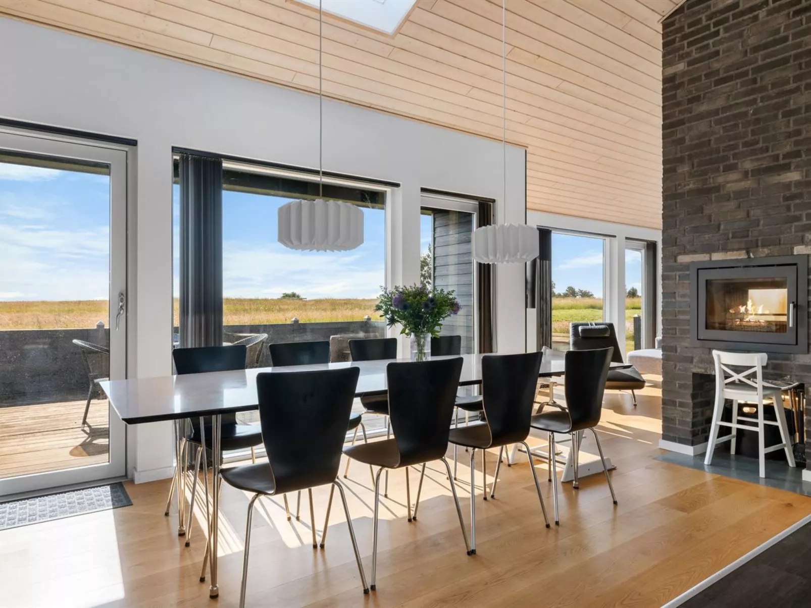 "Konsta" - 300m from the sea-Drinnen