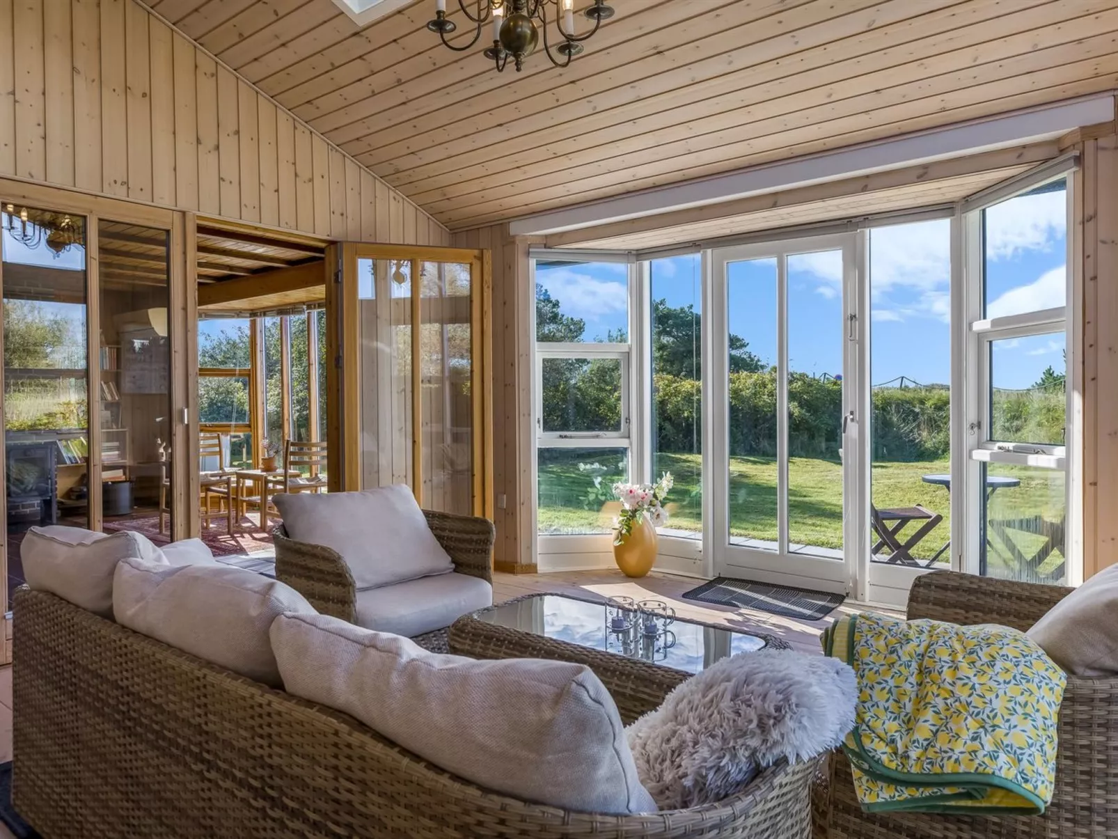 "Skoge" - 900m from the sea-Dedans