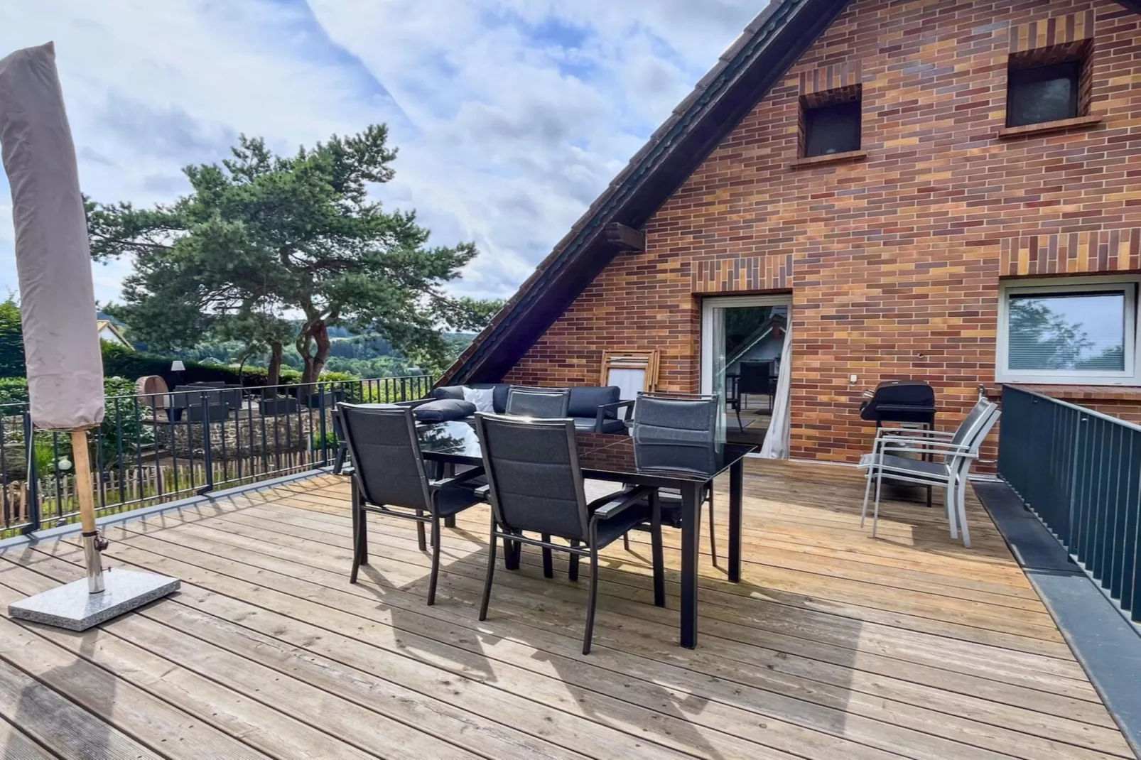 Ferienwohnung Eifelglück mit Dachterrasse-Terrasse / balcon