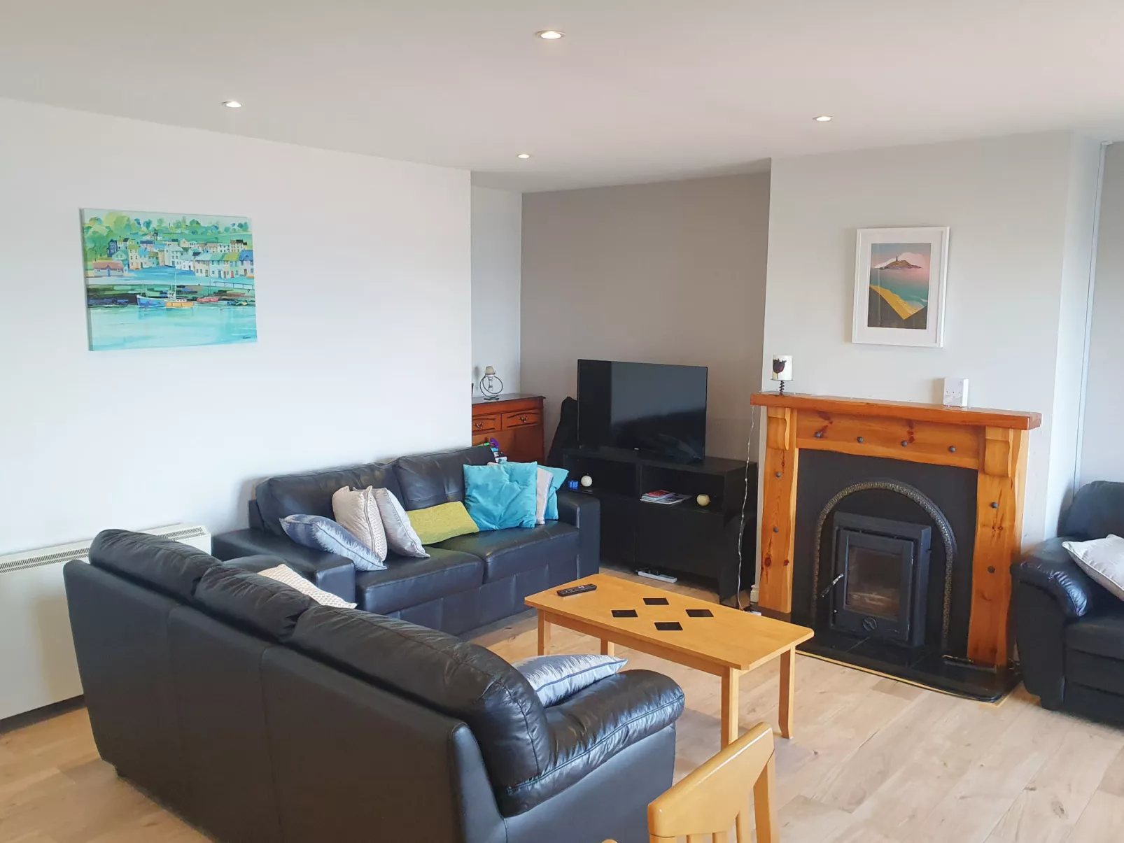 Ballycotton Holiday (TR1+2) Apartment No 6-Inside
