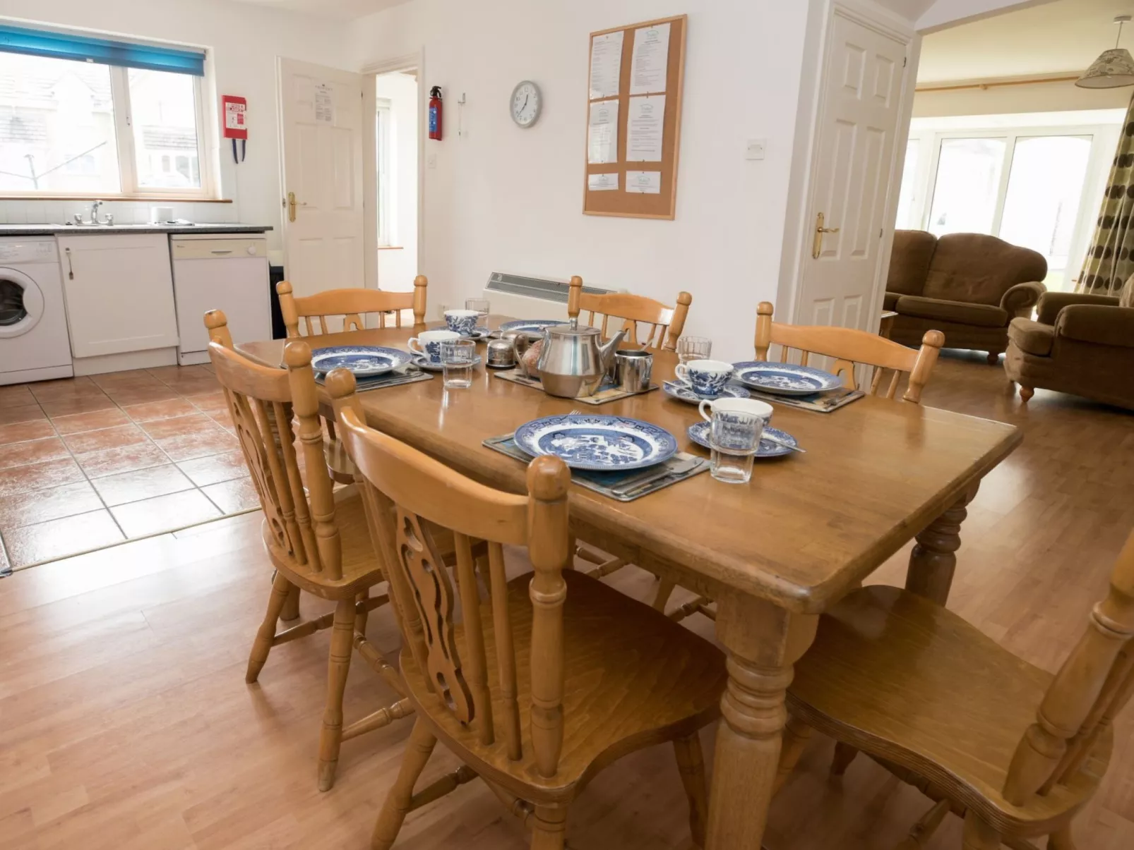 Moore Bay(TR4) HH No 14A-Dedans