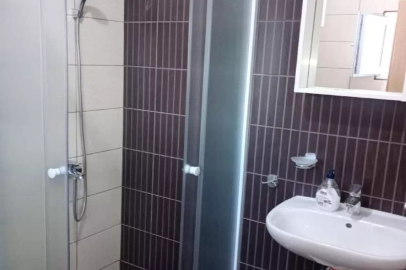 Tivat Relax with Stunning Sea & Mountain Views - Standard Studio Apartment 2-Badezimmer