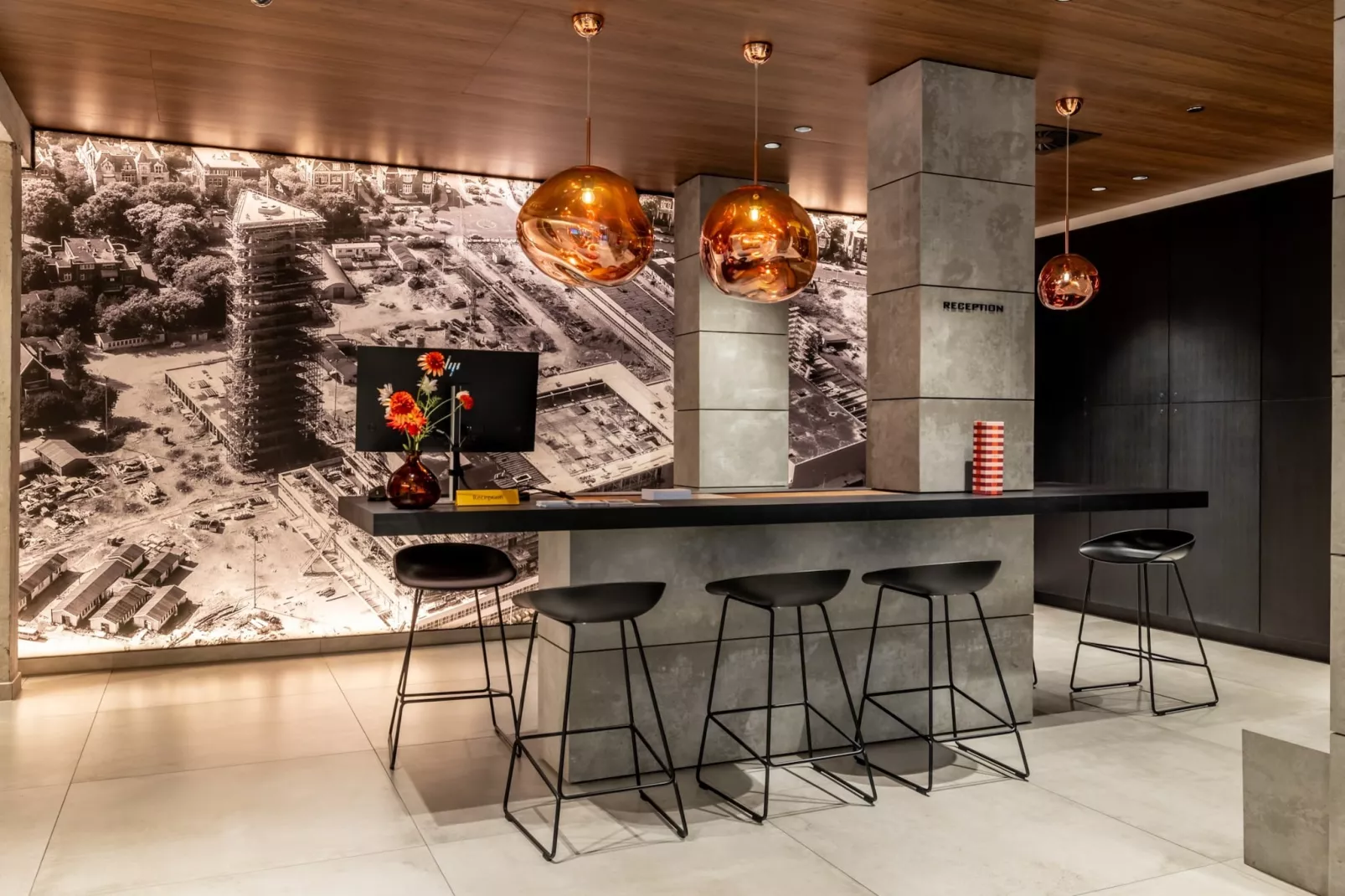 Toren van Oud 4-Facilities