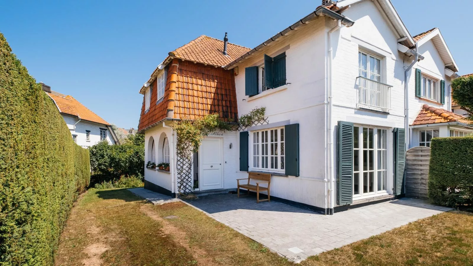 Le Charme-Außenbereich Sommer