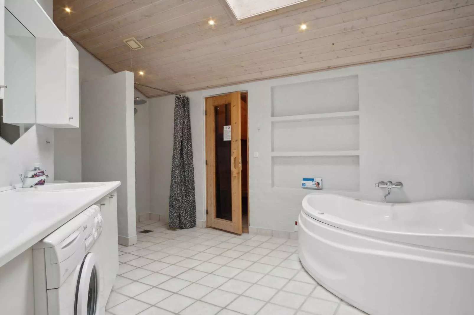 5 Sterne Ferienhaus in Dannemare-Innenbereich