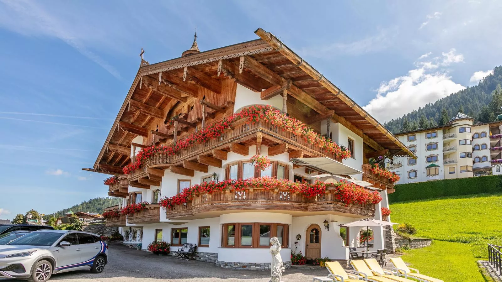 Landhaus Marchfeld Top 1  Top 2-Exterior in summer