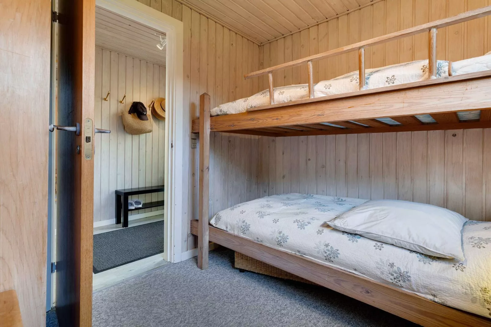 5 star holiday home in Humble-Indoor