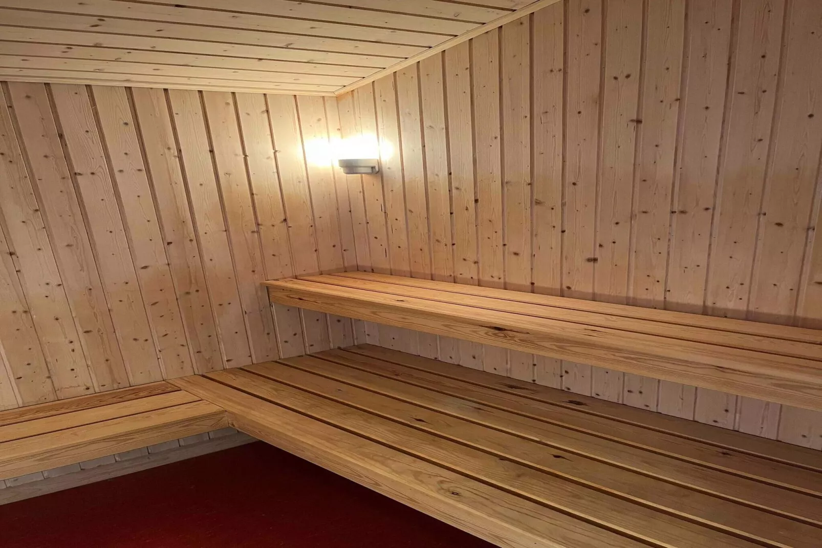 5 etoiles maison de vacances a Aakirkeby-Sauna