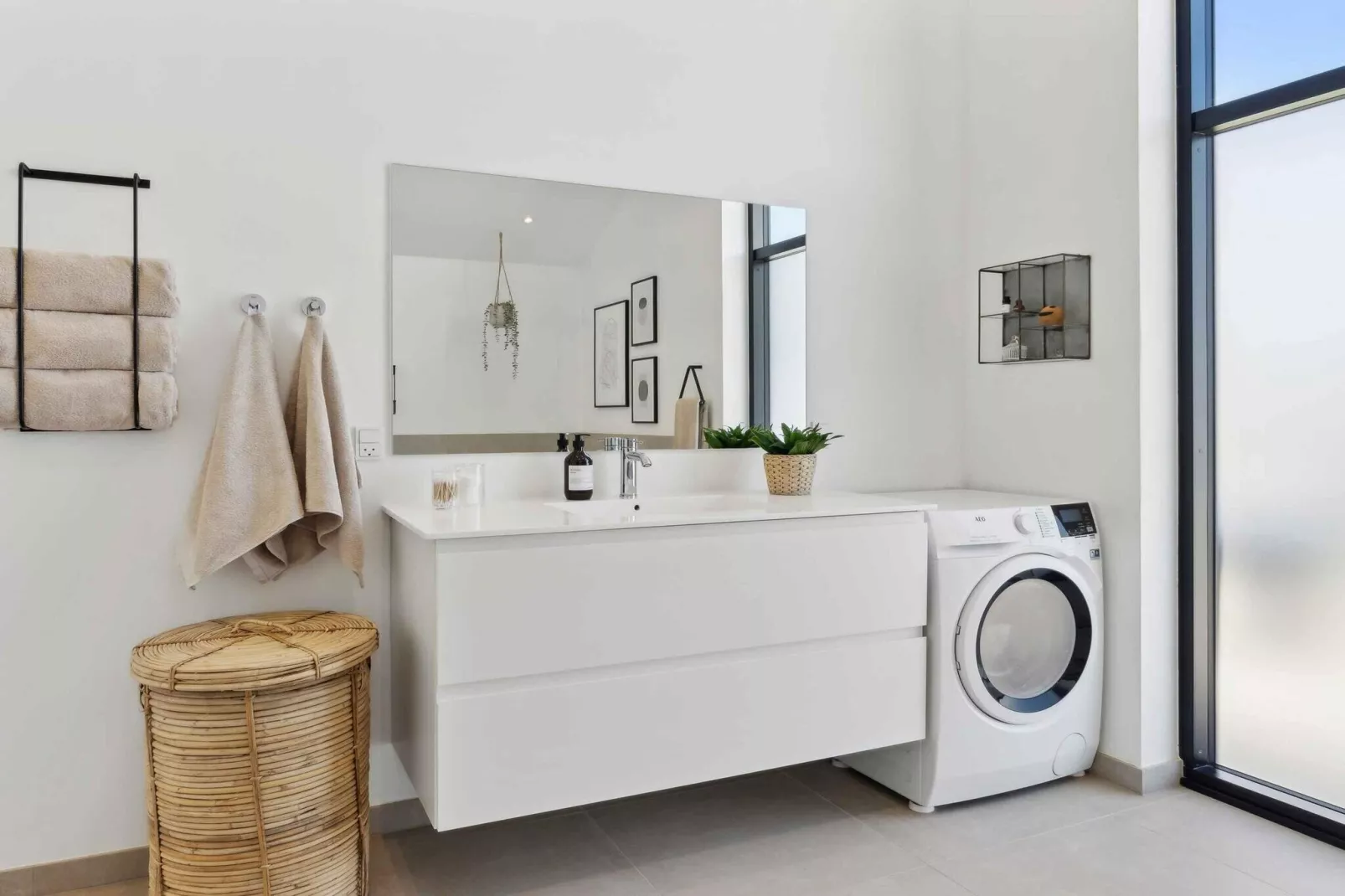 5 star holiday home in Humble-Indoor