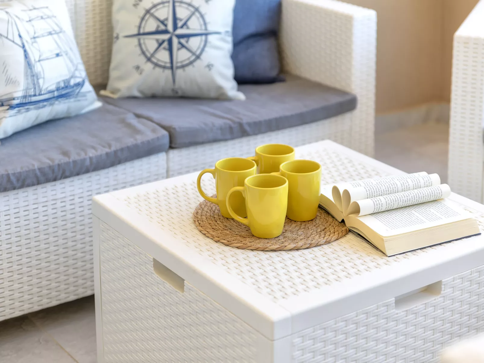 Granello di sole-Dehors