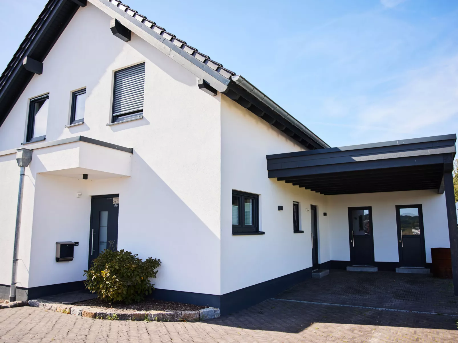 Am Sonnenhang-Dehors