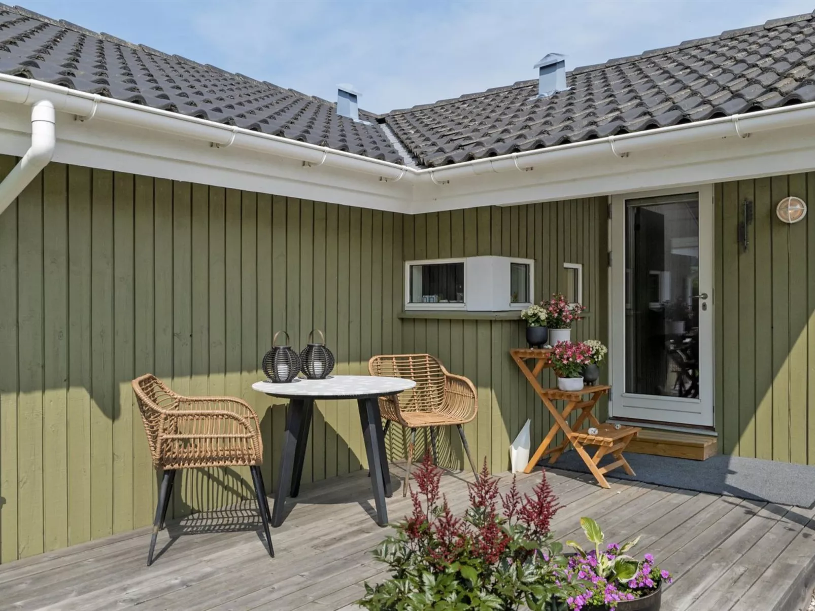 "Erok" -  from the sea-Draußen