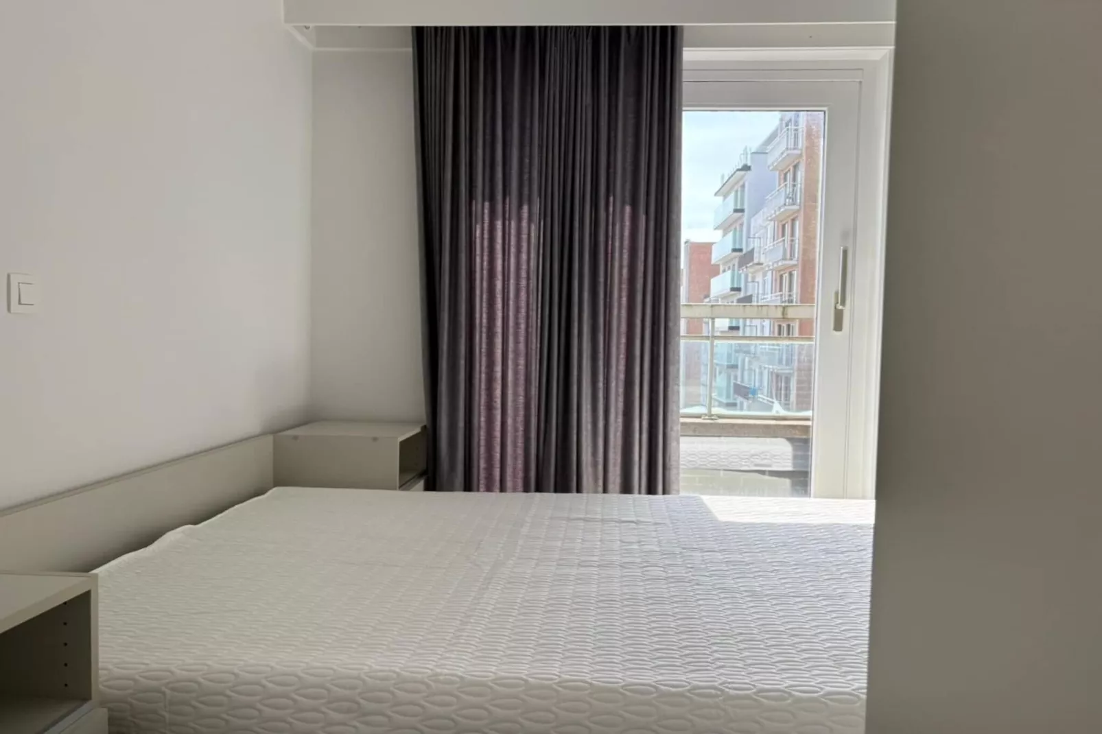 FASHION2 0501-Bedroom